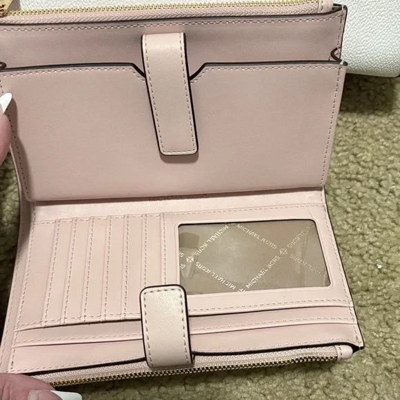 Michael Kors Blush and Cream Tote Bag Set - Picture 3 of 6